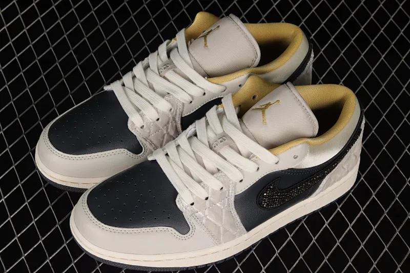 All categories Air Jordan Jordan series basketball shoes Air Jordan 1 Low Air Jordan 1 Low AJ1 Joe 1 black and gray satin low-top cultural basketball shoes DV1762-001